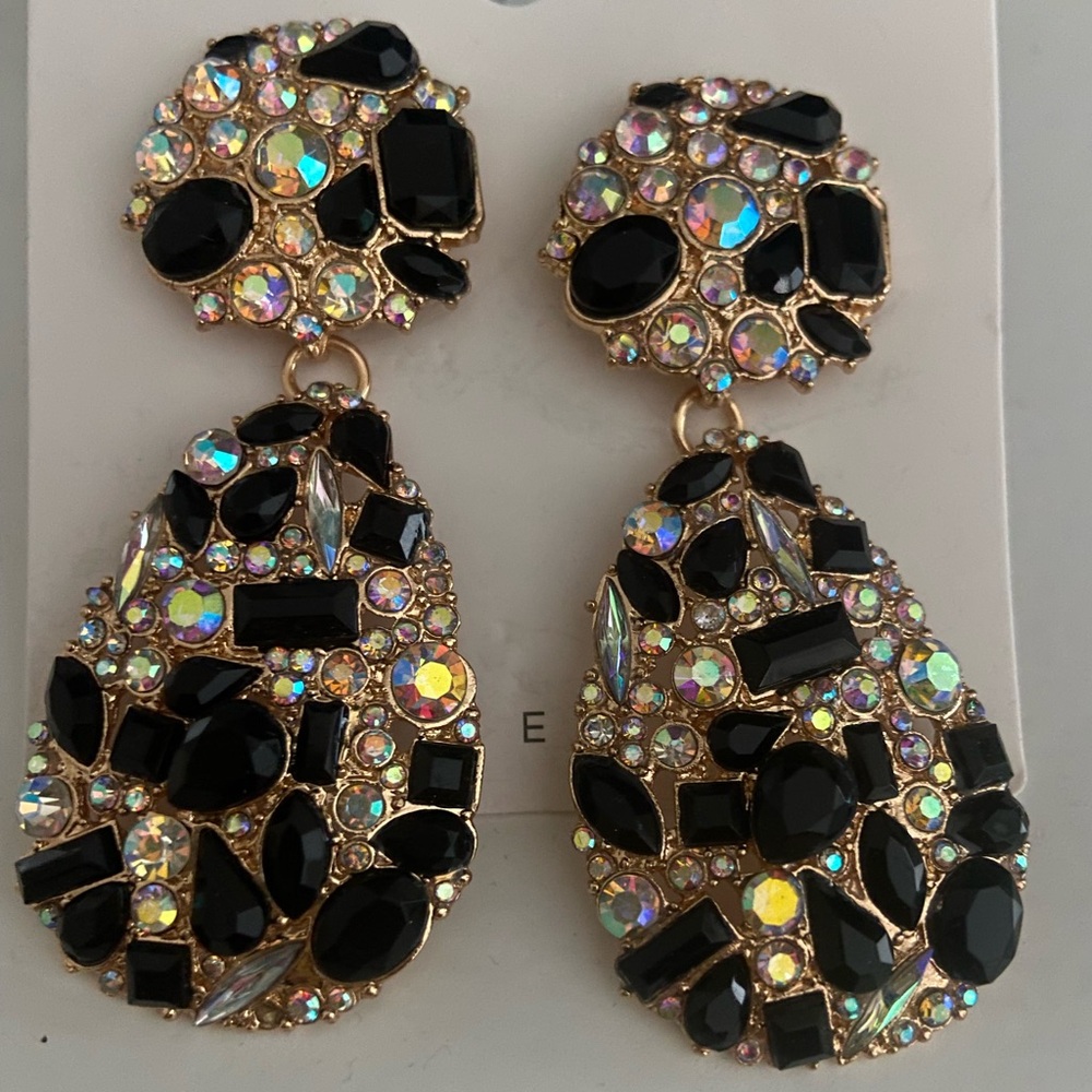 Elegant Black and Gold Statement Earrings